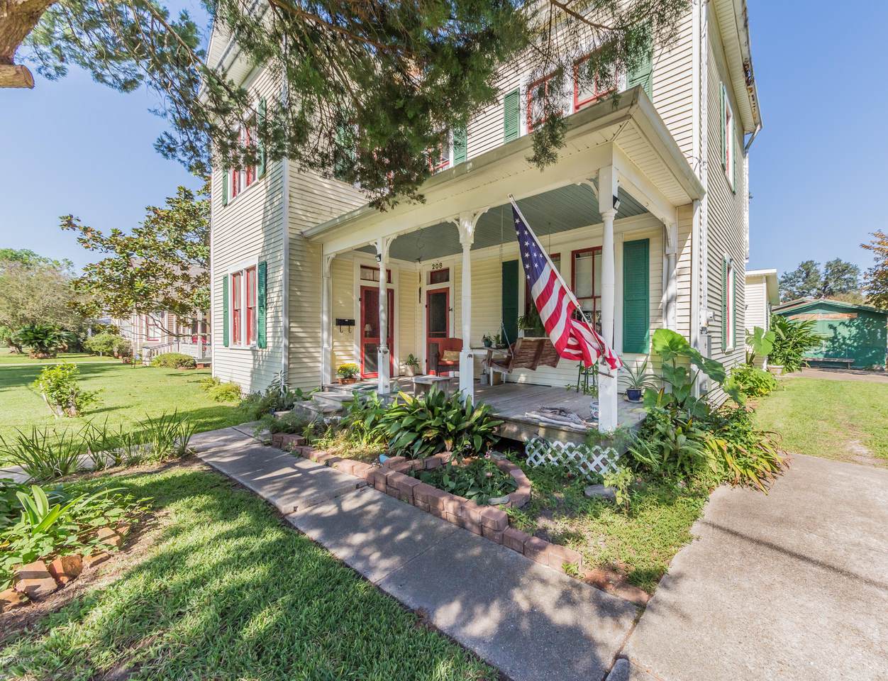 208 Morris Street - Photo 1