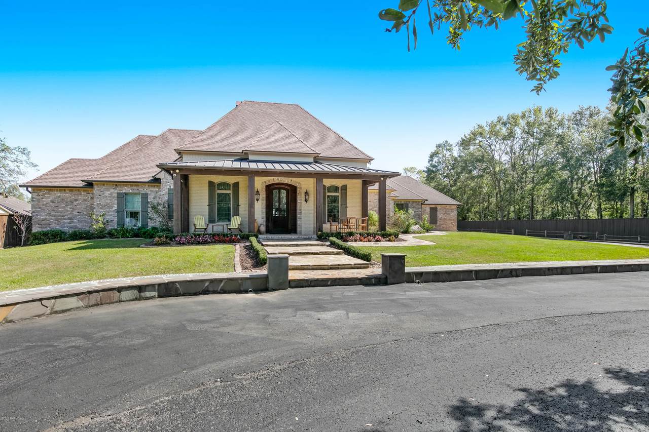330 Le Violon Road - Photo 1