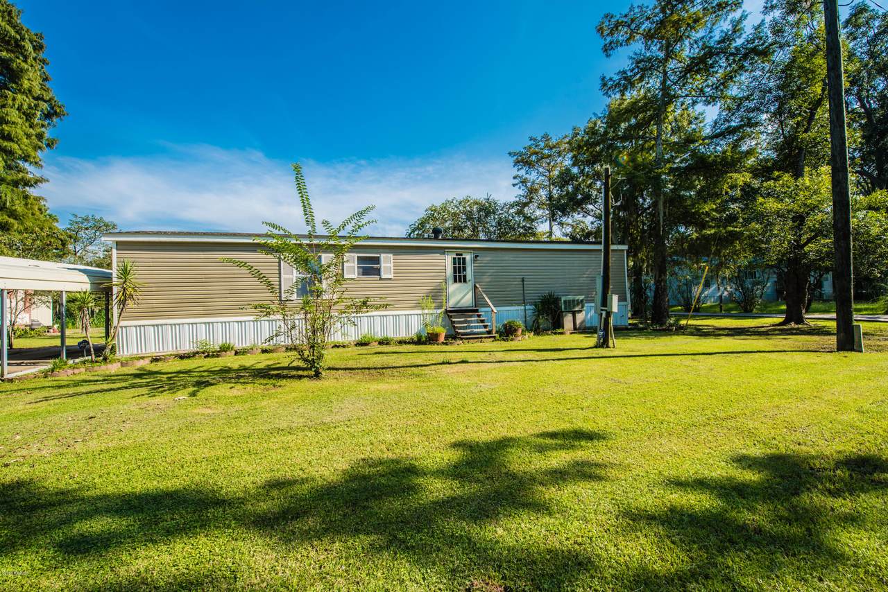 2894 Courtableau Road - Photo 1