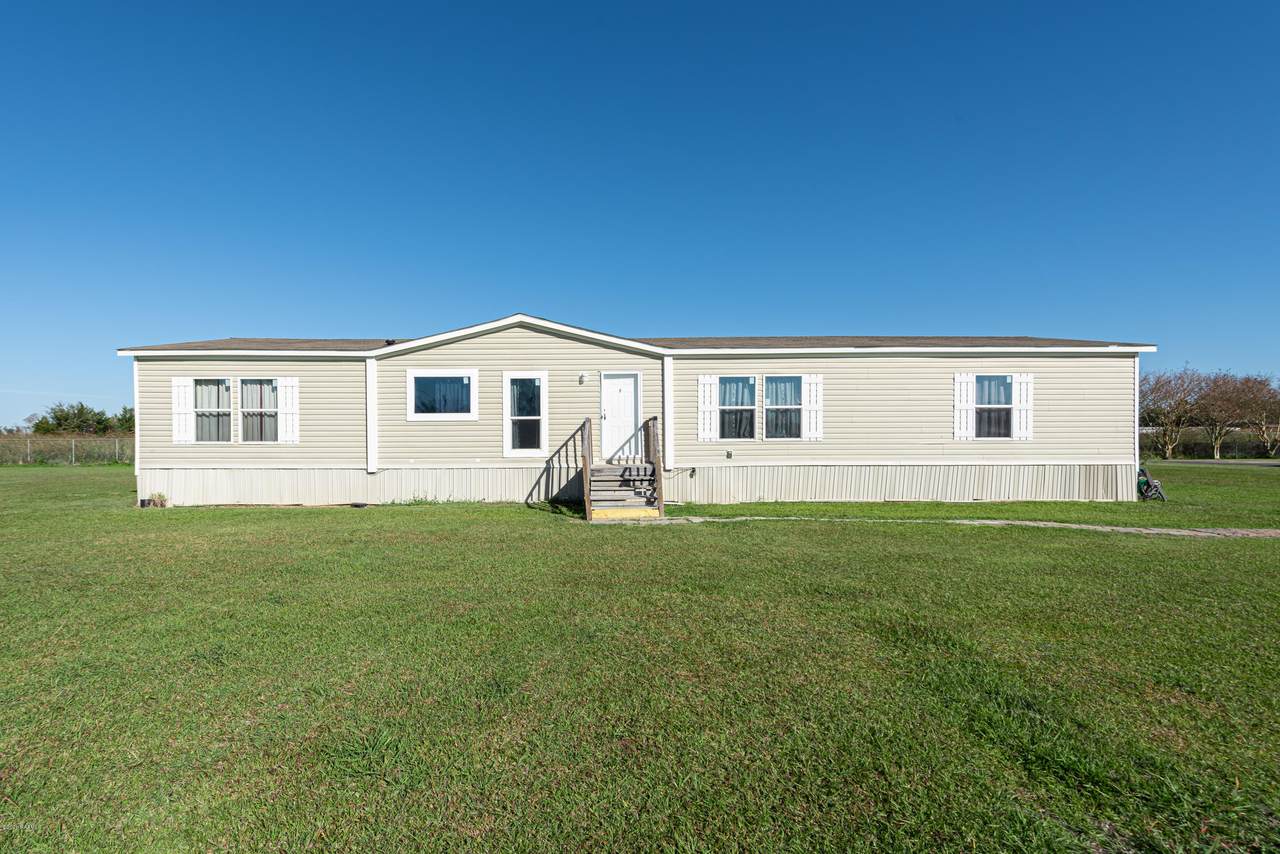 105 Saint Christopher Avenue - Photo 1