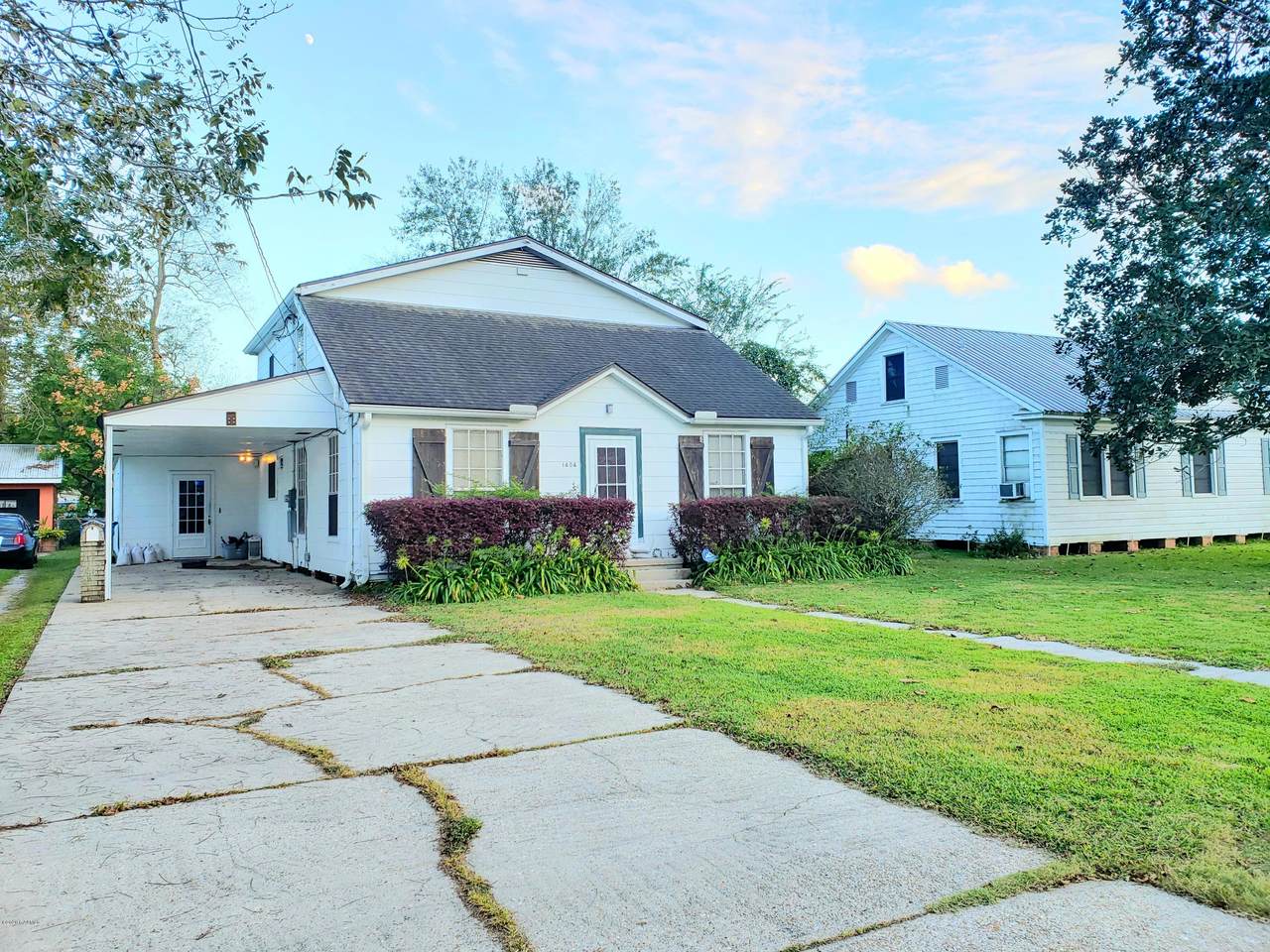 1404 Thomas St. - Photo 1