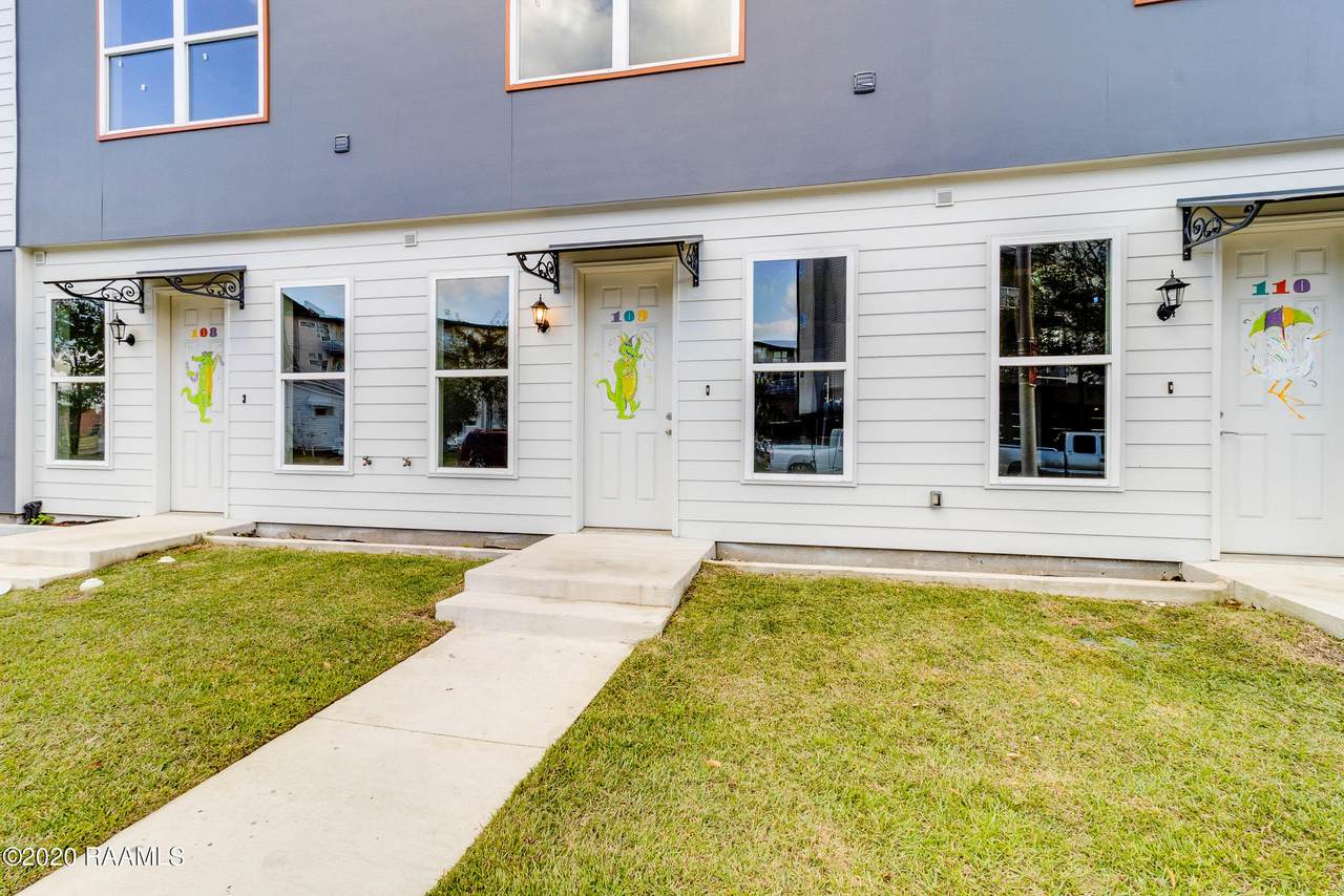 305 Second Street - Photo 1