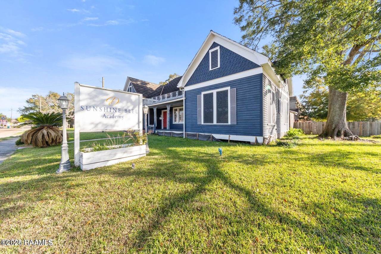 511 Union Street - Photo 1