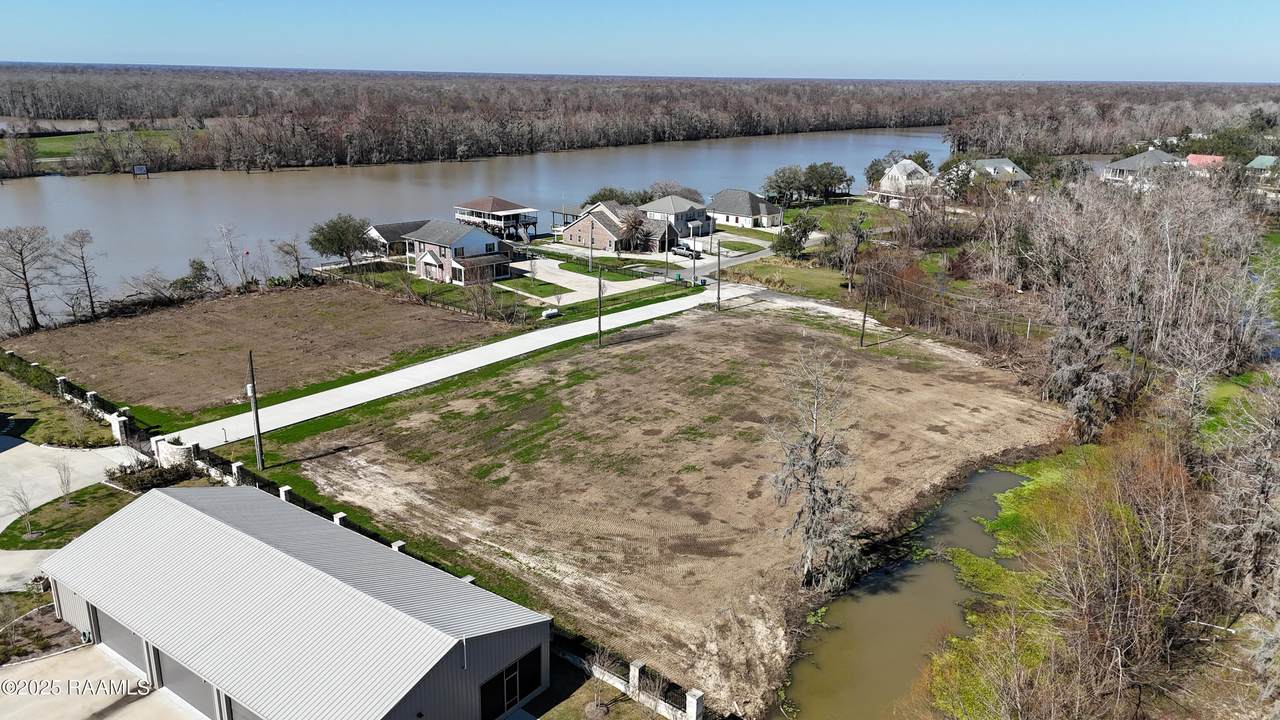 0 Belle River Rd - Photo 1