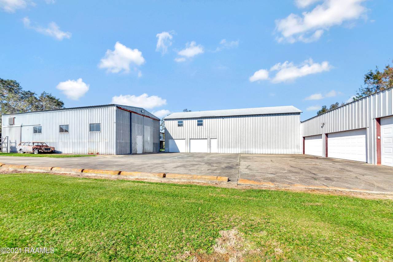 9505 North Road - Photo 1