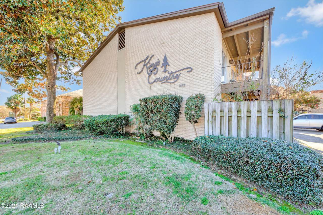 1008 South College Road - Photo 1