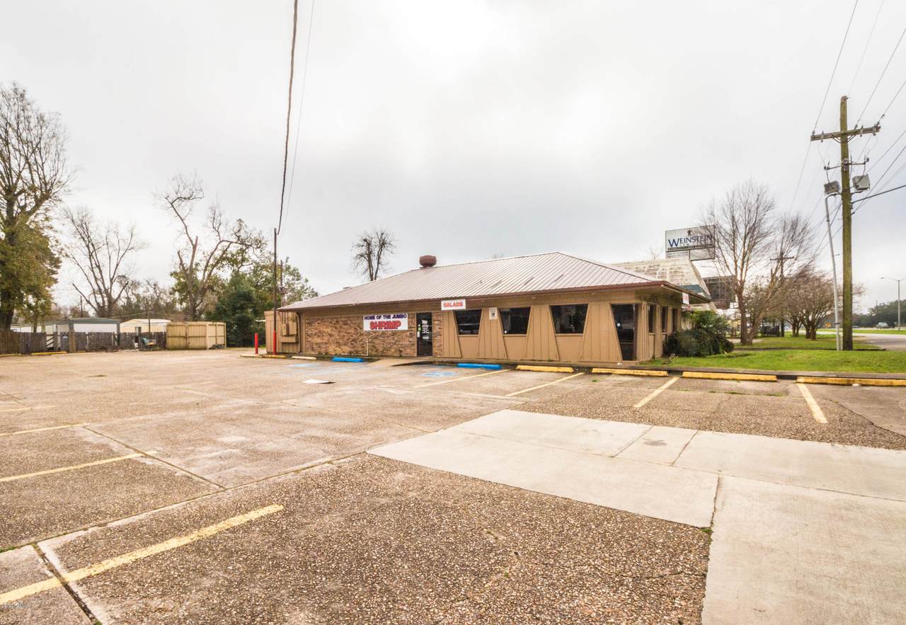 1420 Evangeline Thurway - Photo 1