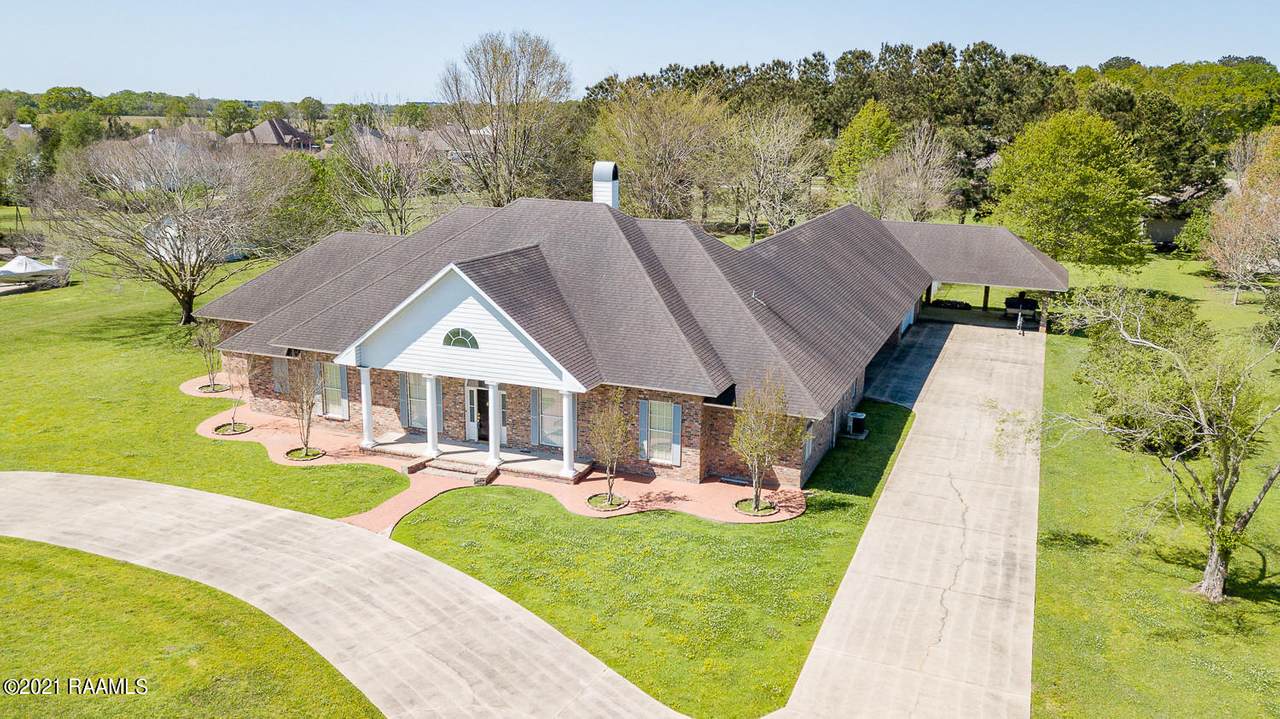 108 Beau Clos Lane - Photo 1