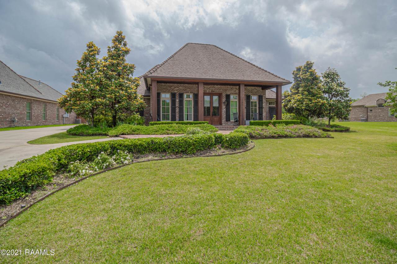136 Grandview Terrace Drive - Photo 1