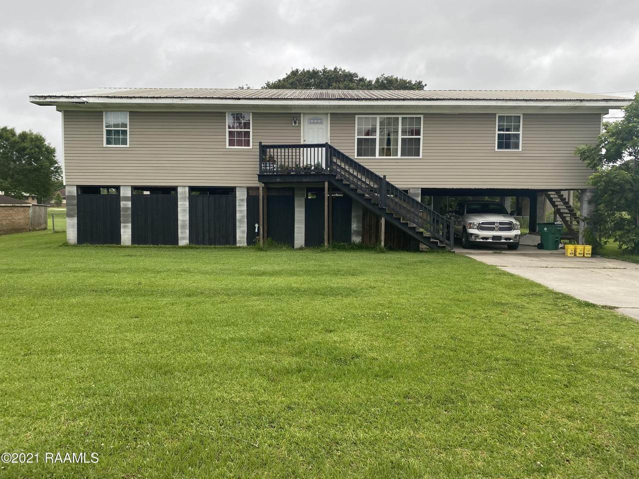 721 Walter Drive - Photo 1