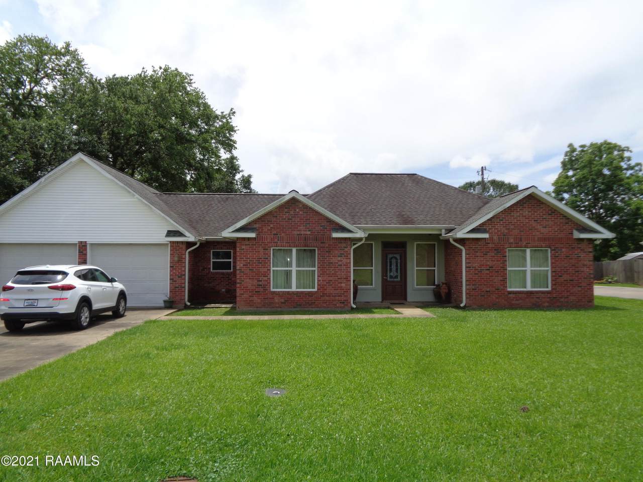 107 Dohmann Drive - Photo 1