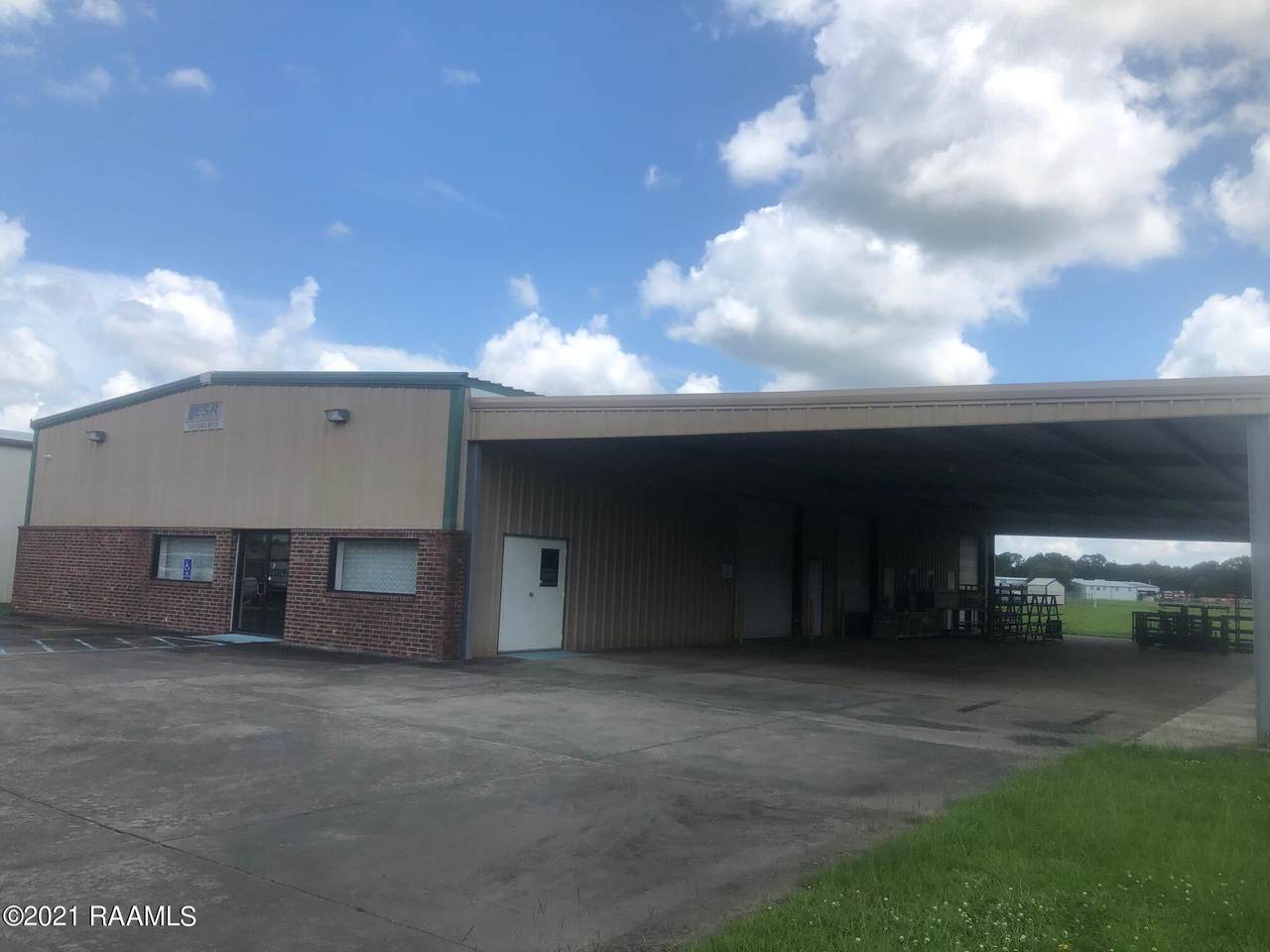613 Second Street - Photo 1