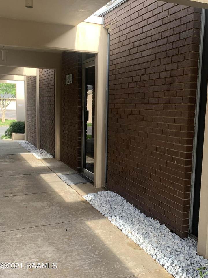 1110 A C Terrance, 2 Street - Photo 1