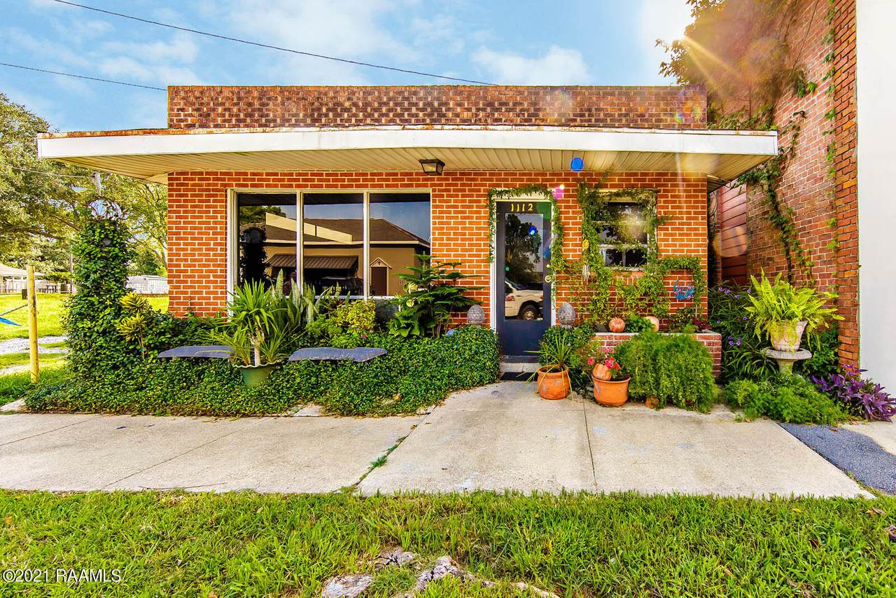 1112 Main Street - Photo 1