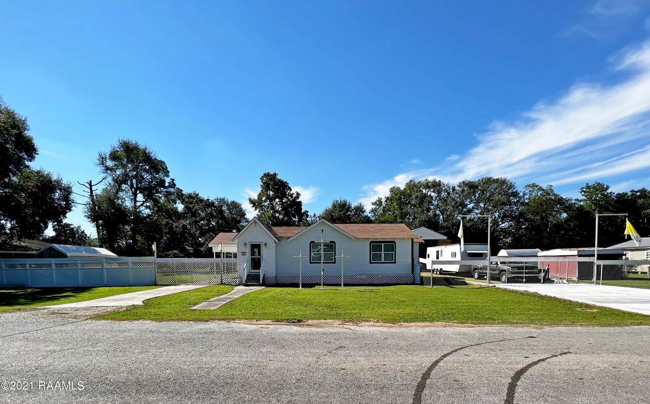 1531 Ave H - Photo 1
