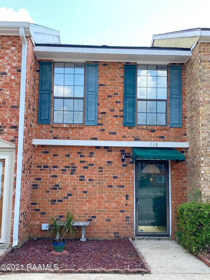 118 Southfield Parkway - Photo 1
