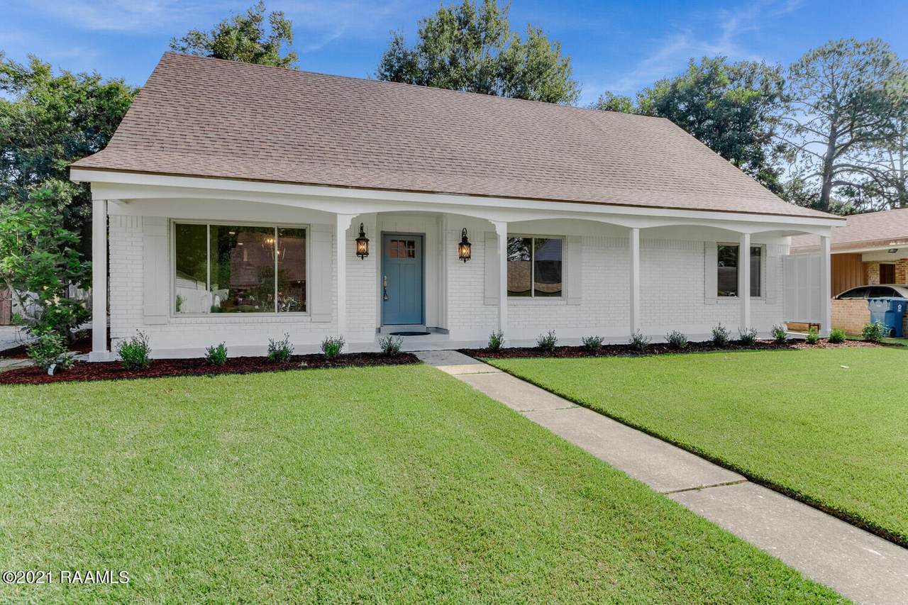 405 Aundria Drive - Photo 1