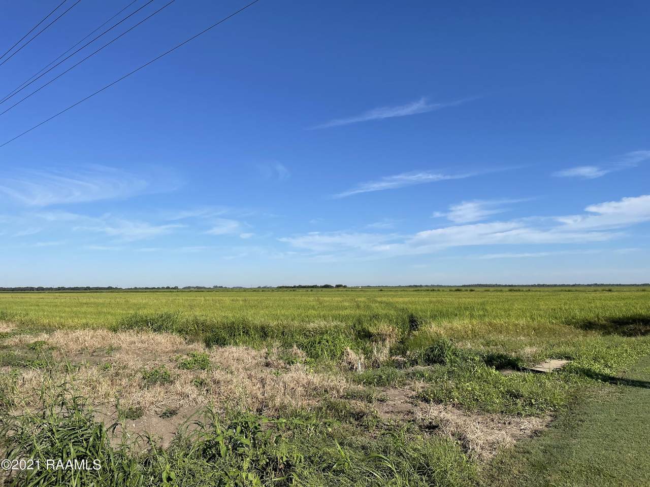 La Highway 335 - Photo 1