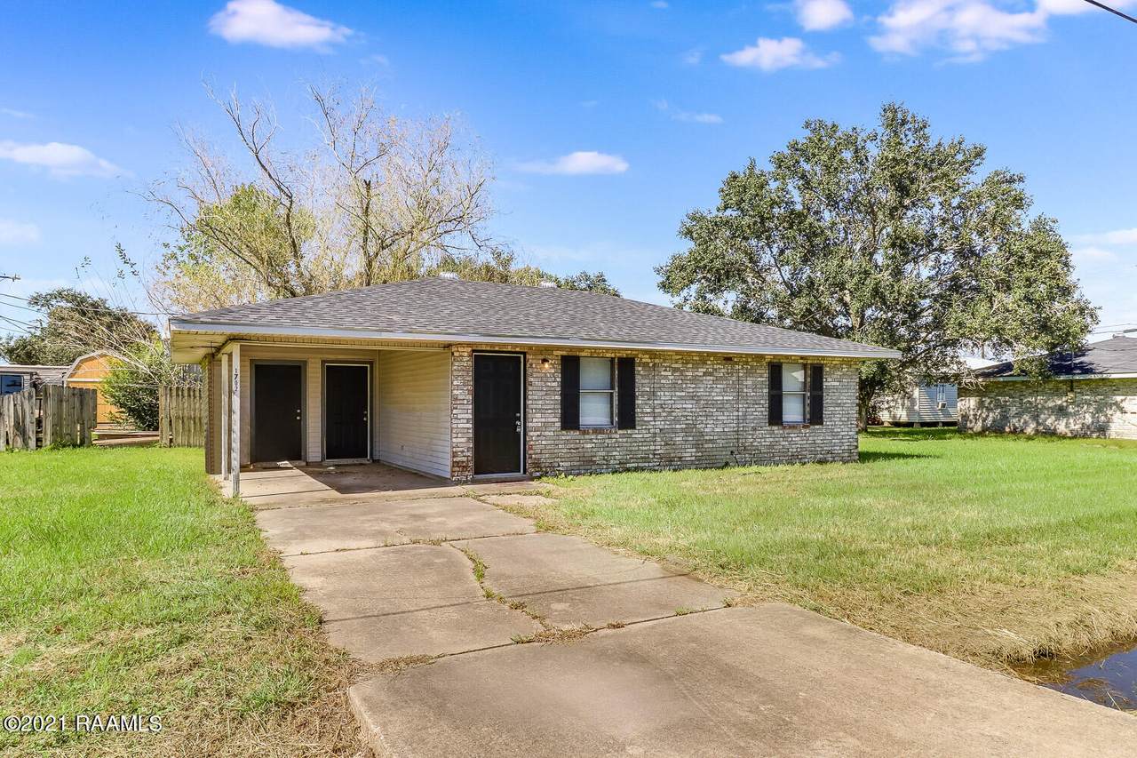 1702 3rd Street - Photo 1