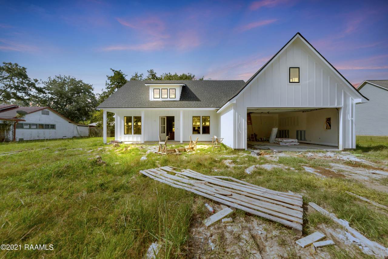 259 Broadacres Drive - Photo 1