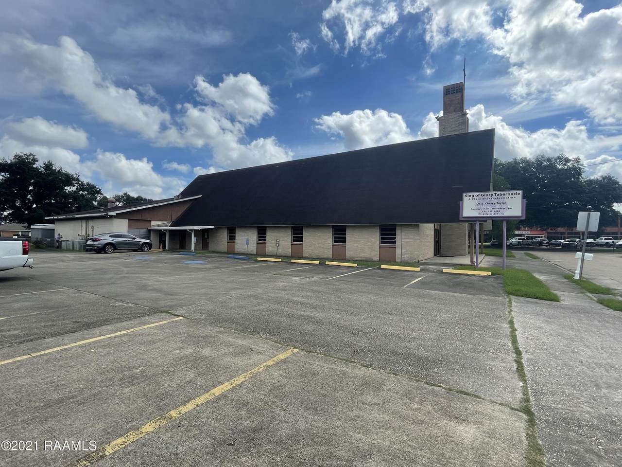1325 Magnolia Street - Photo 1