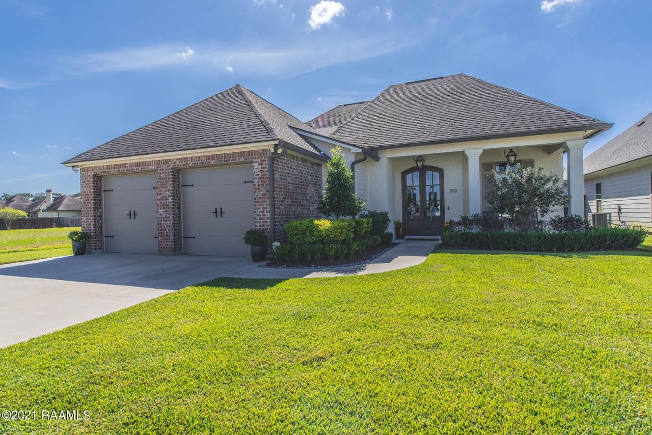 302 Cedar Lake Drive - Photo 1