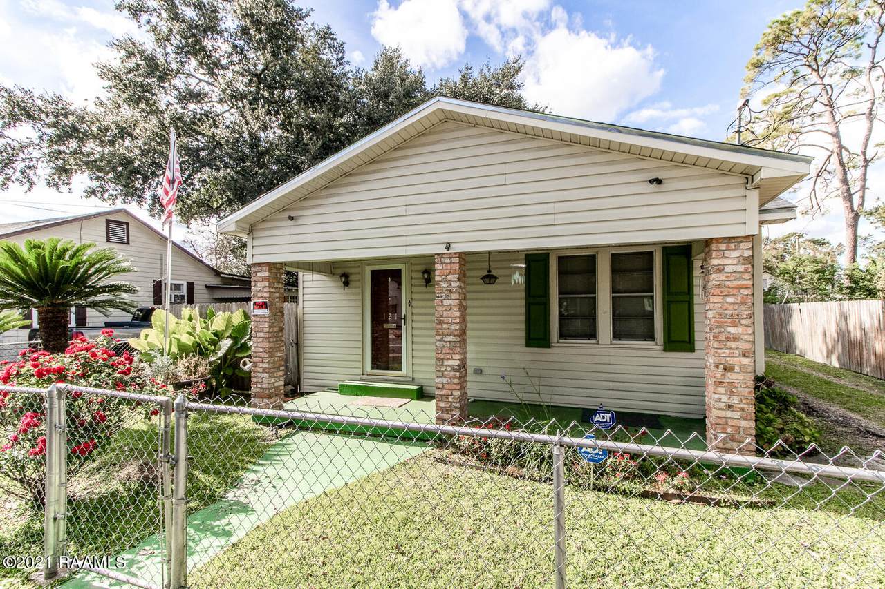 121 General Marshall Street - Photo 1