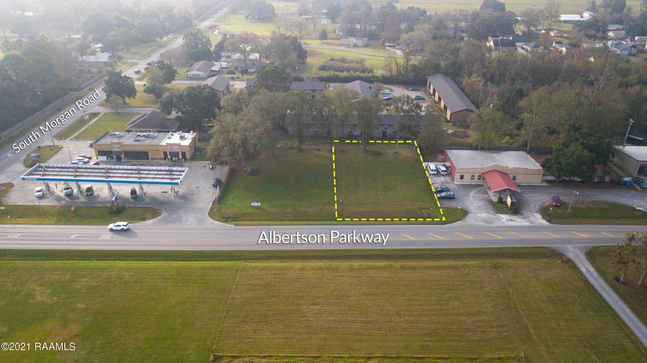 742 Albertsons Parkway - Photo 1