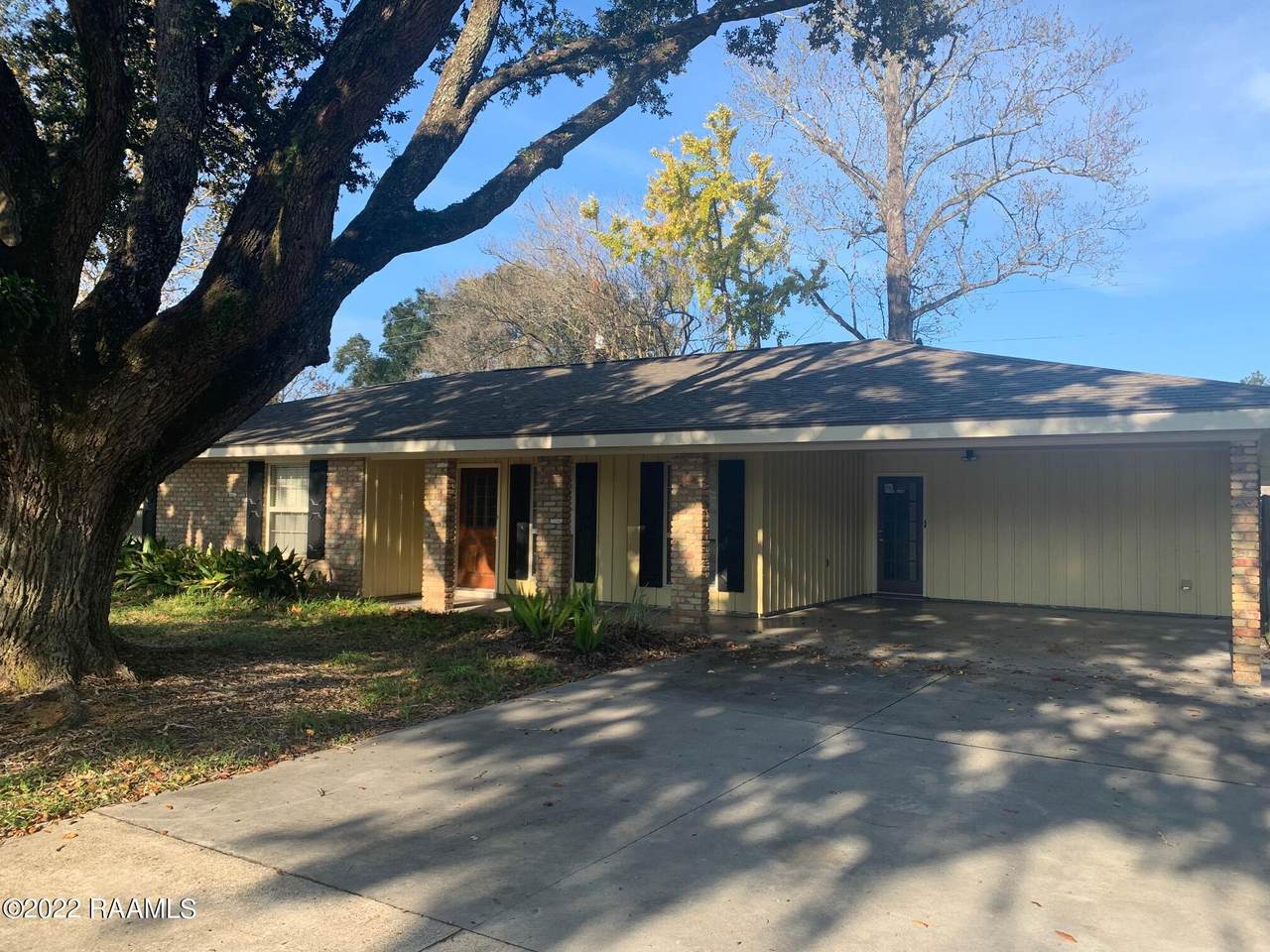 512 Brentwood Boulevard - Photo 1