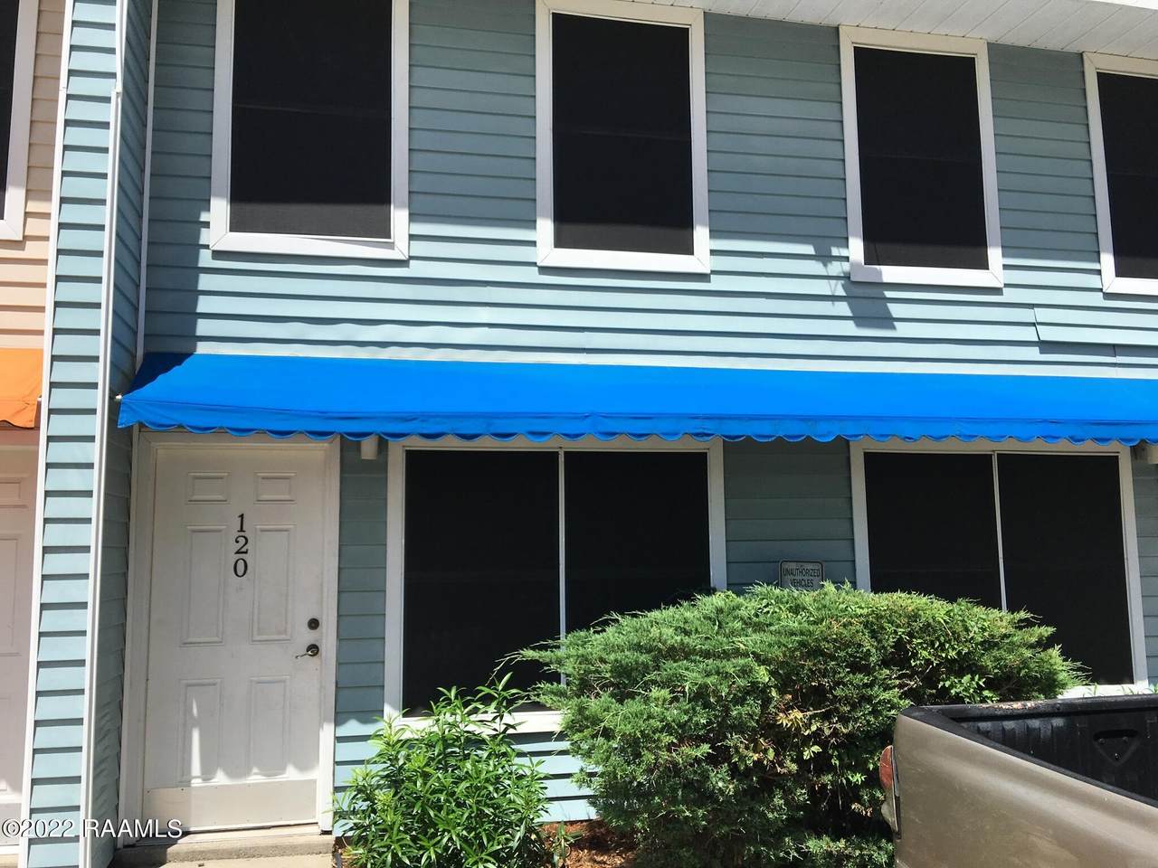 310 Ella Street - Photo 1