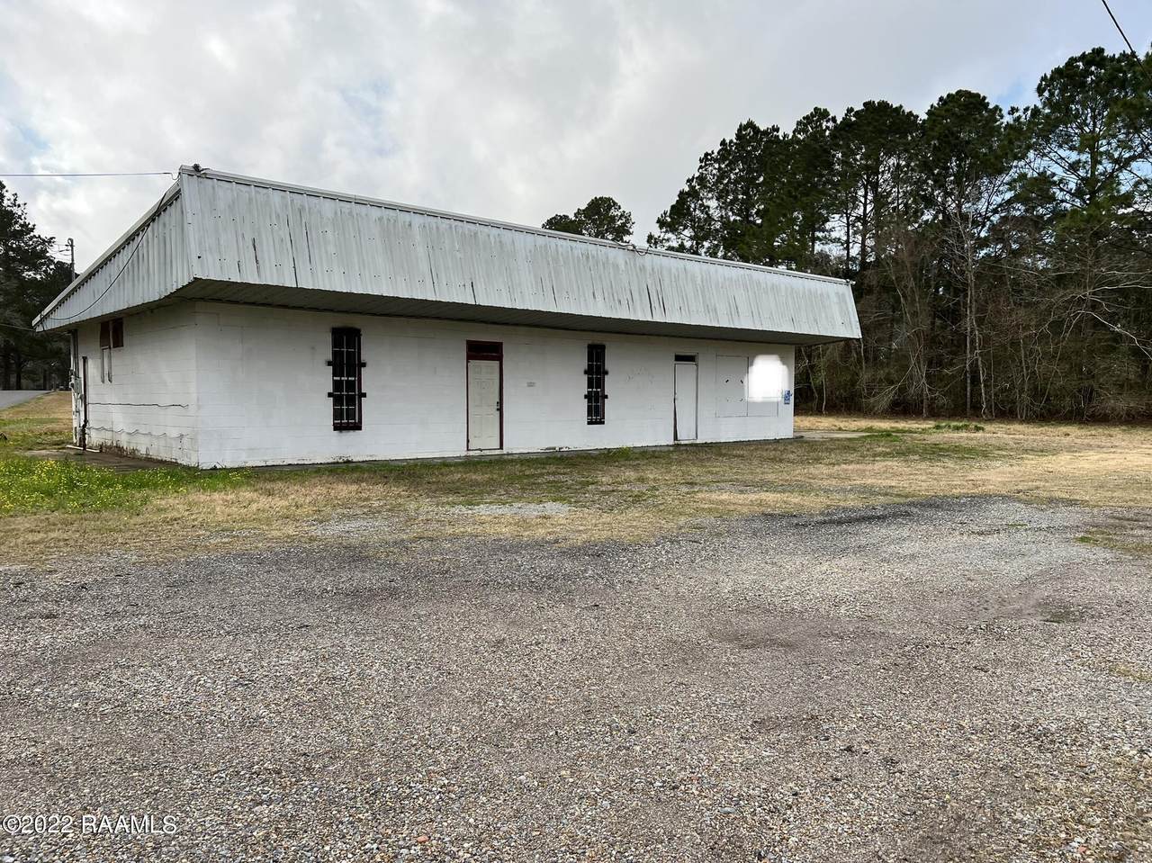 252 Hwy 190 - Photo 1