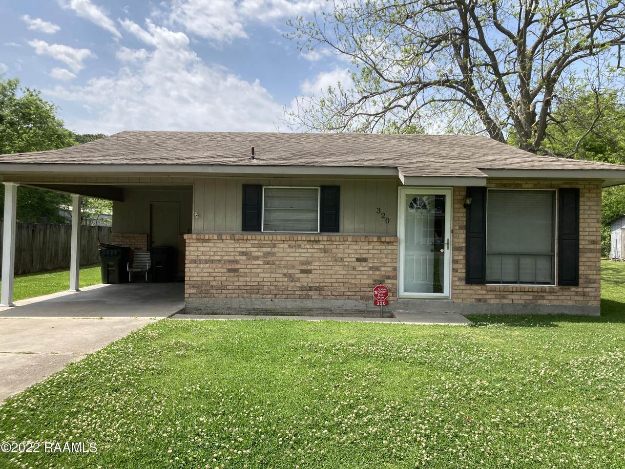 320 Fonteliu Drive - Photo 1