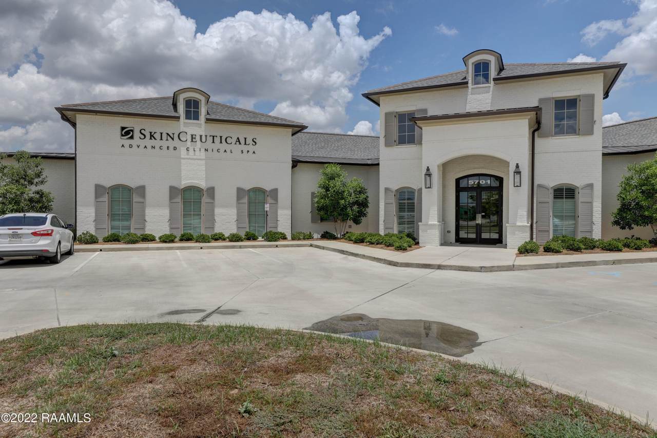 5701 Ambassador Caffery Parkway - Photo 1