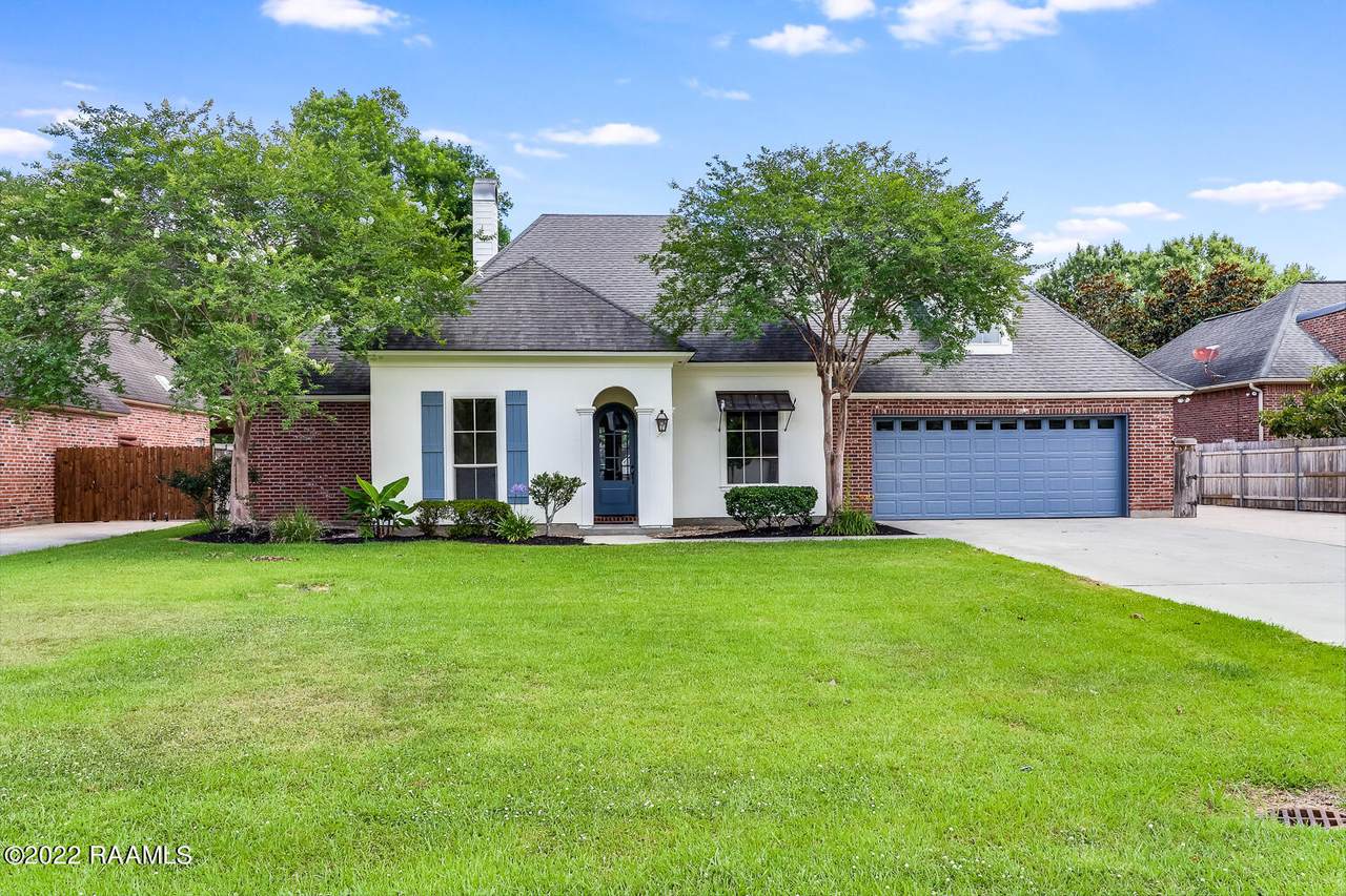 117 Maple Grove Lane - Photo 1