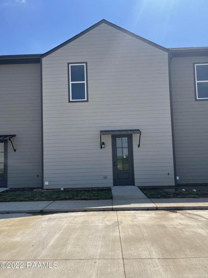 721 Almonaster Road - Photo 1