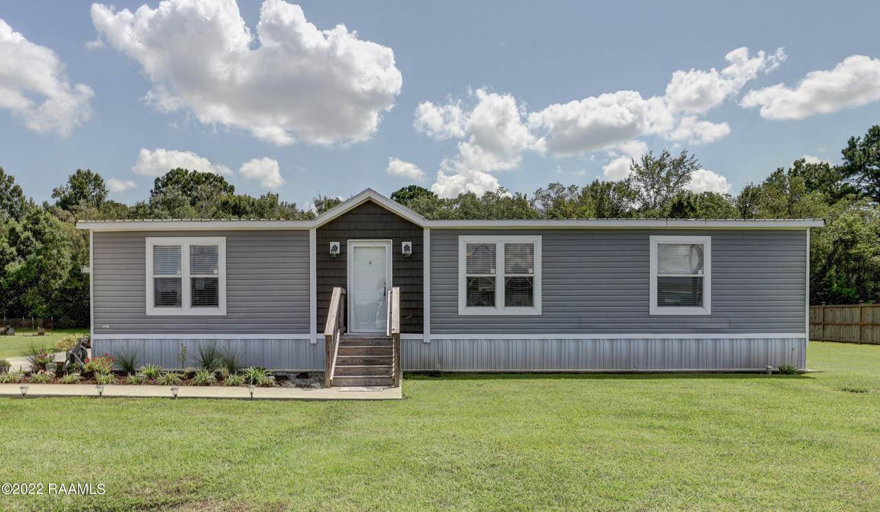 219 Liz Drive - Photo 1