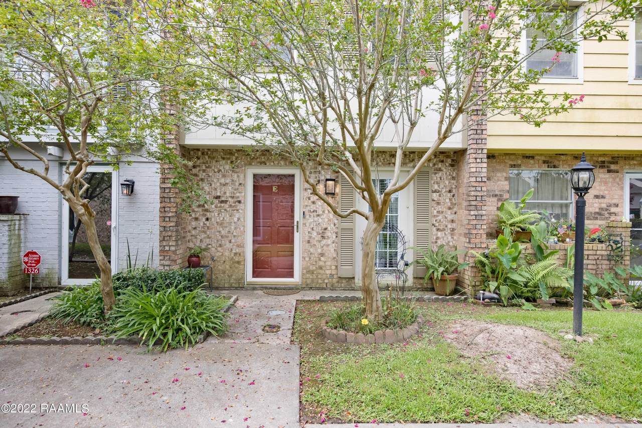 1326 Dulles Drive - Photo 1