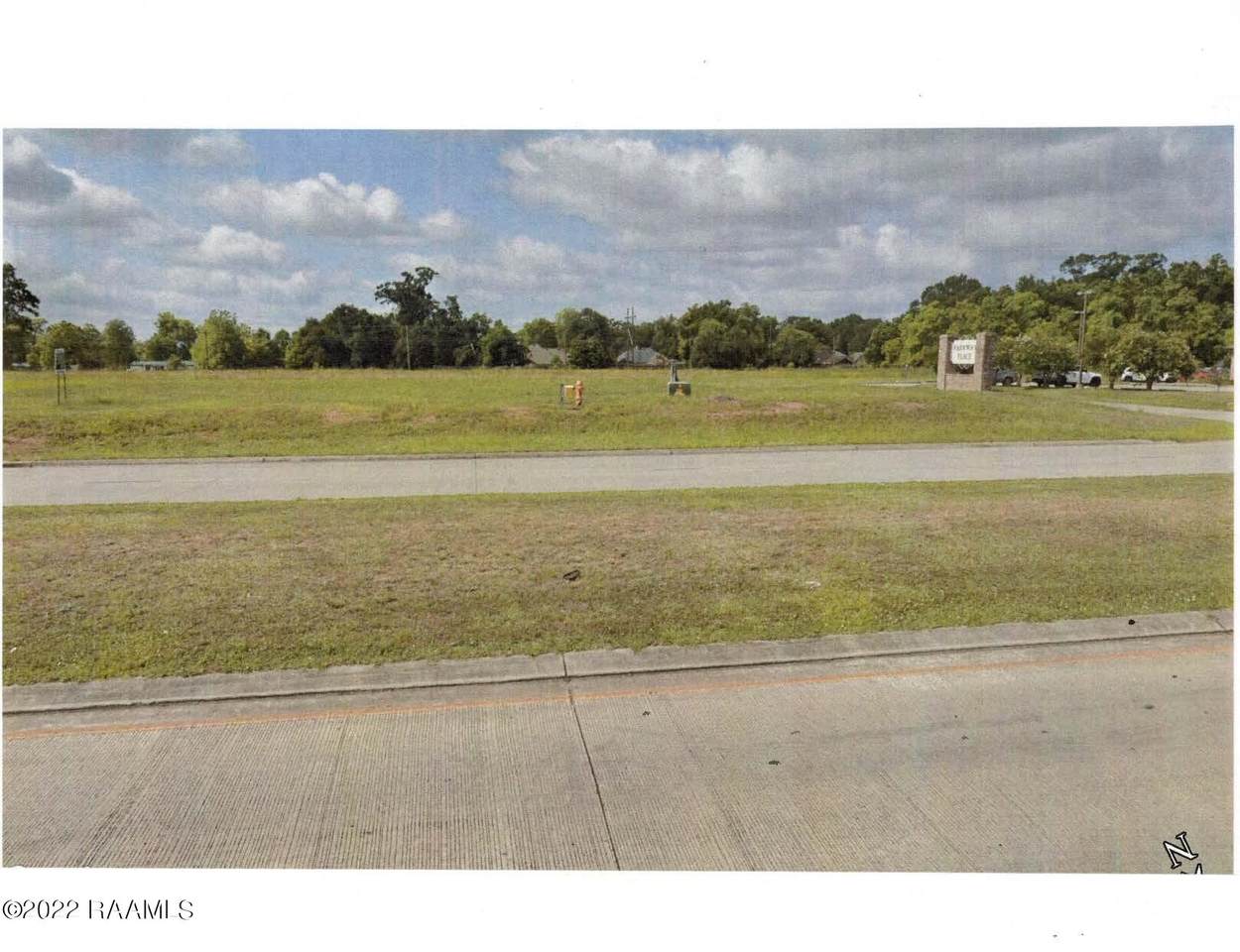 6806 Ambassador Caffery Parkway, Broussard, LA 70518 (MLS 22009236