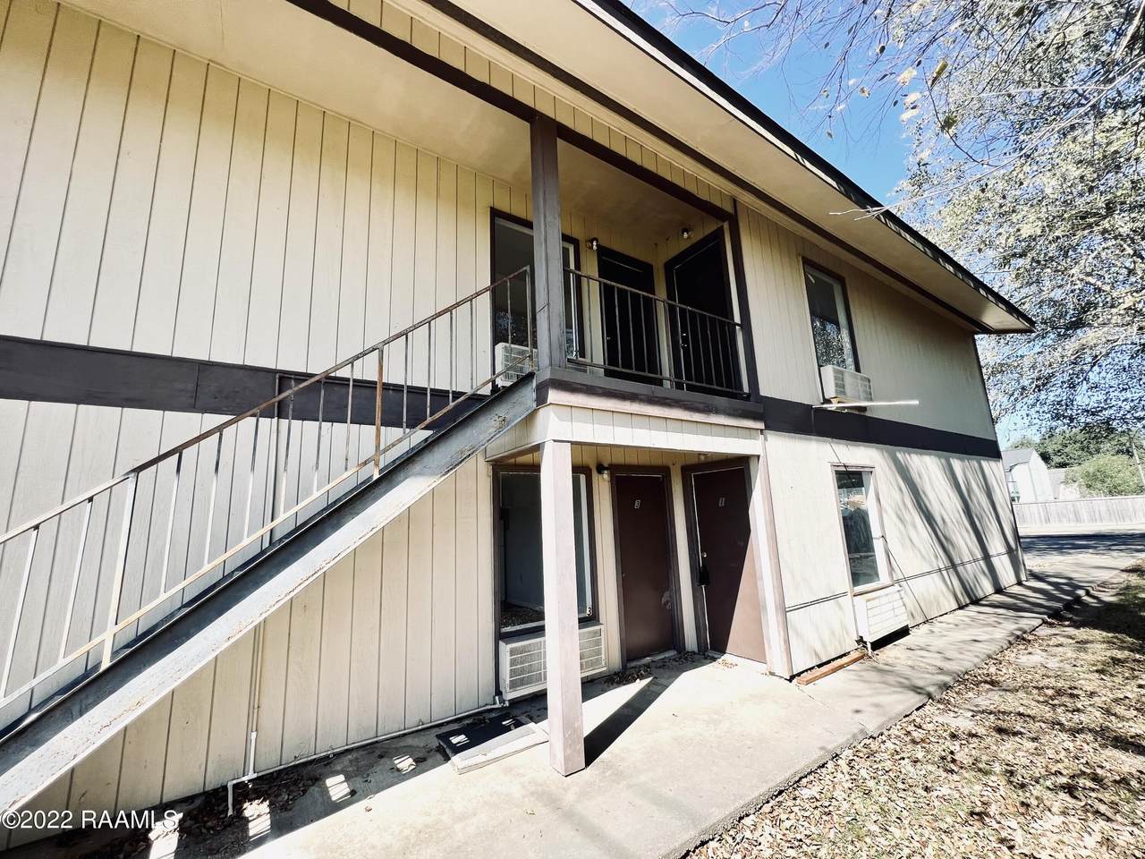 303 Cougar Ridge - Photo 1