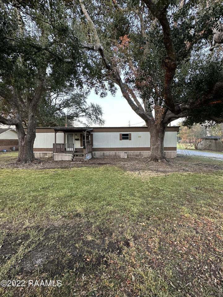 820 Main Street - Photo 1