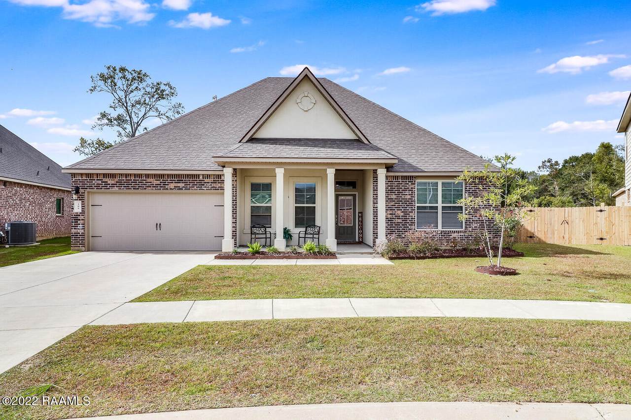 109 New Trails Lane - Photo 1