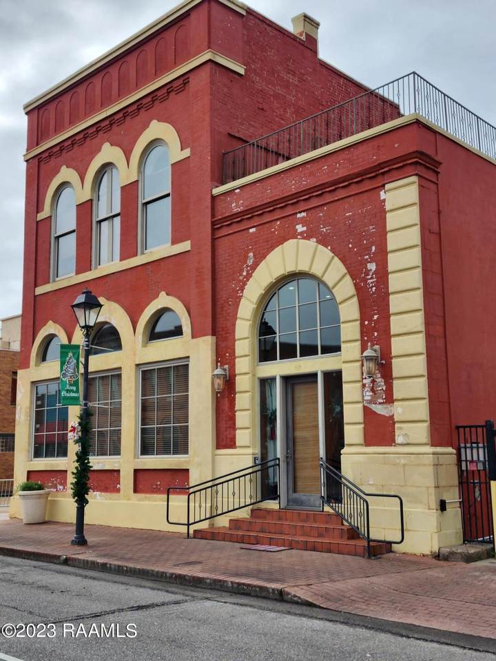 307 Main Street - Photo 1