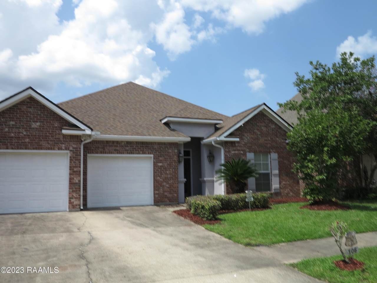 106 Kings Landing Square, Lafayette, LA 70508 (MLS 23007464) Keaty