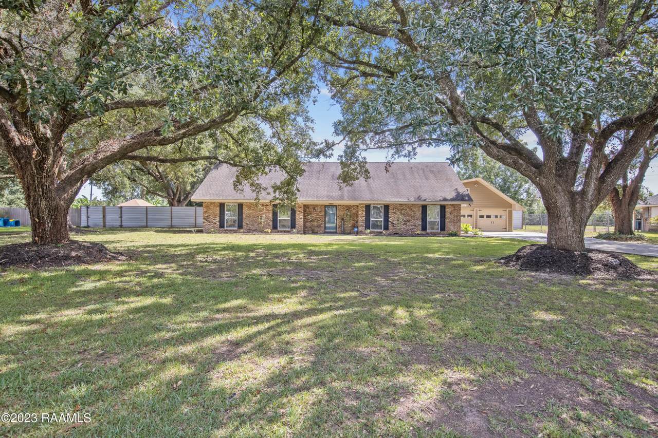 1059 Briar Patch Road, Broussard, LA 70518 (MLS 23008080) Keaty