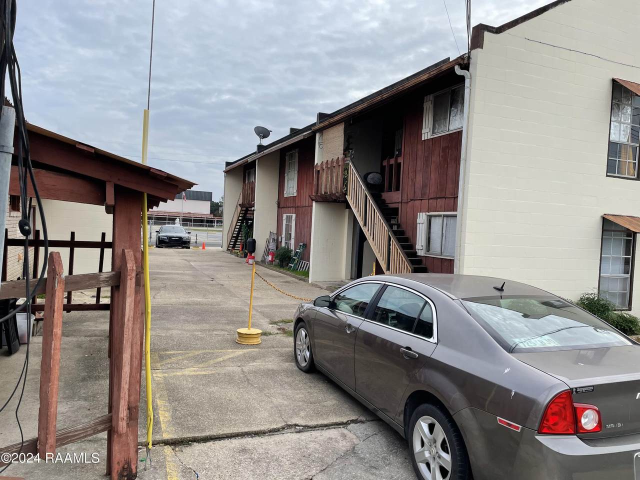 1318-1320 Delasalle Drive - Photo 1