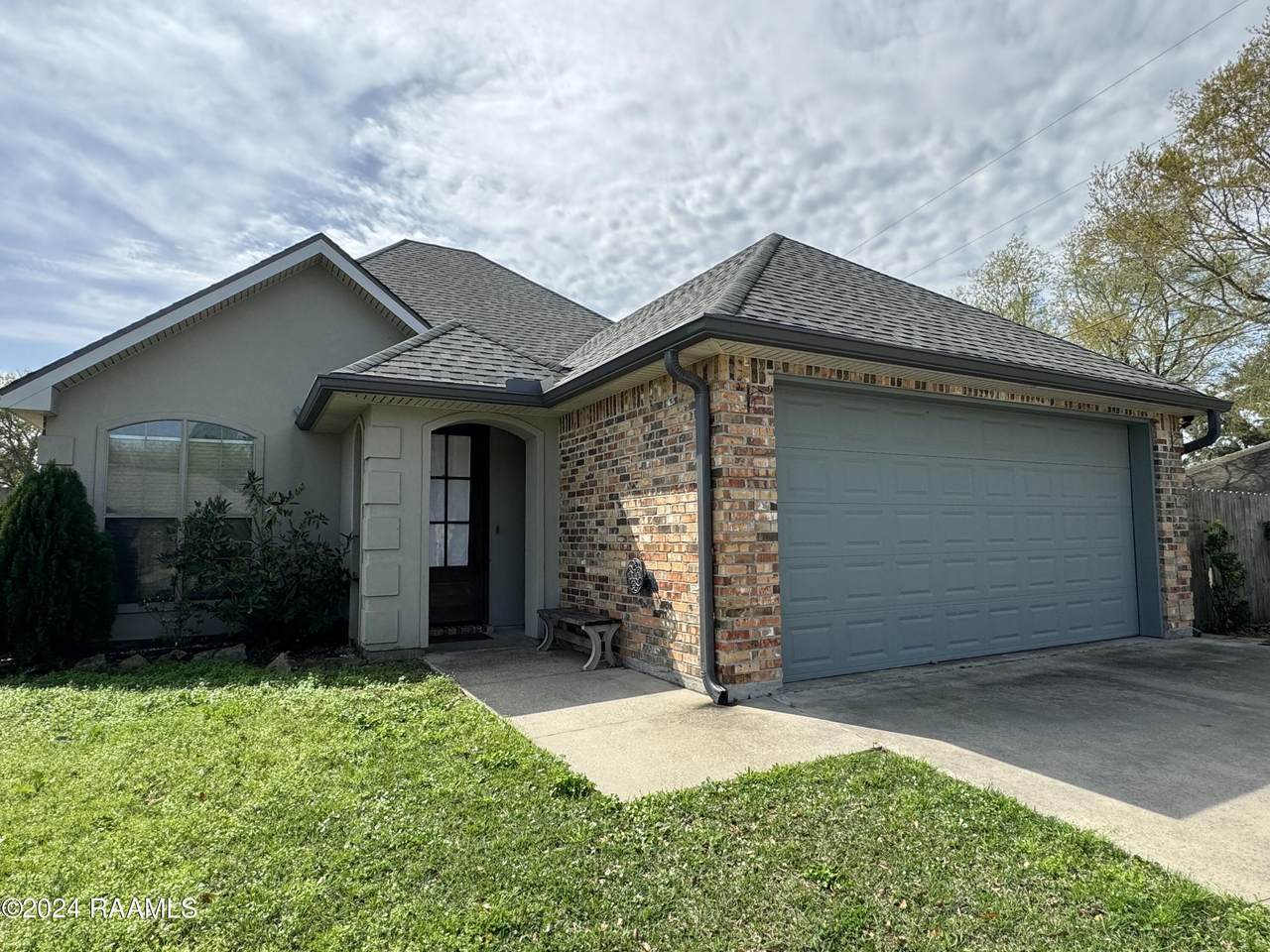 429 Milton Estates Lane, Youngsville, LA 70592 (MLS 24002174) Keaty