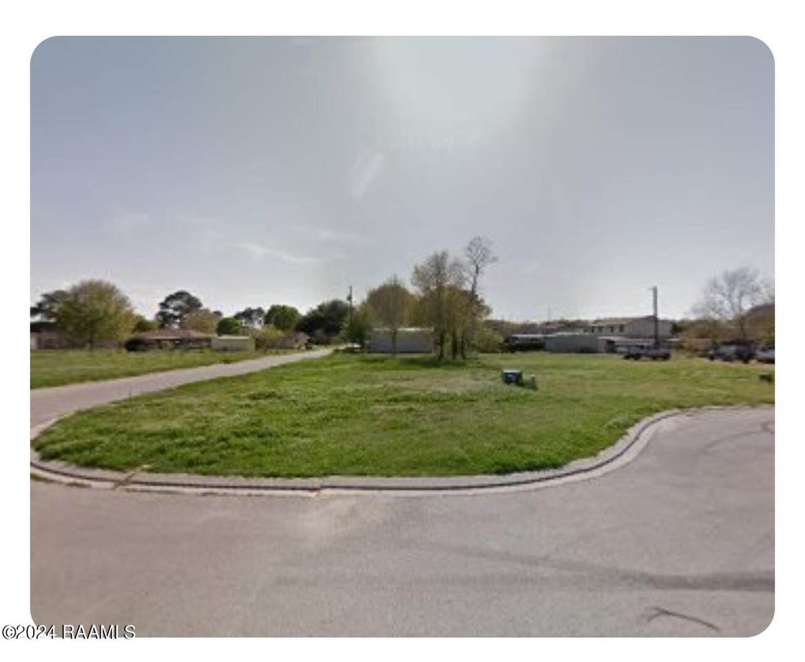 301 Kellog Avenue - Photo 1