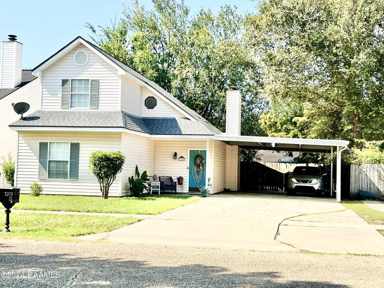 115 Aaron Drive - Photo 1