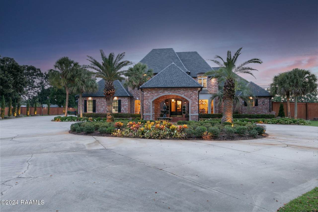 229 Laken Lane - Photo 1