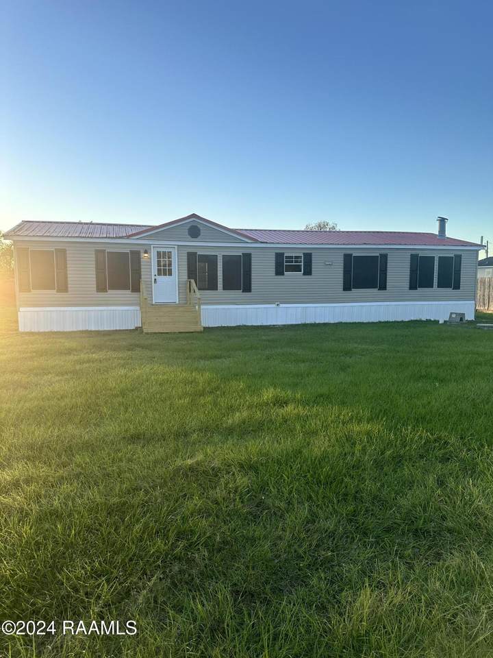 1473 Zin Zin Road - Photo 1